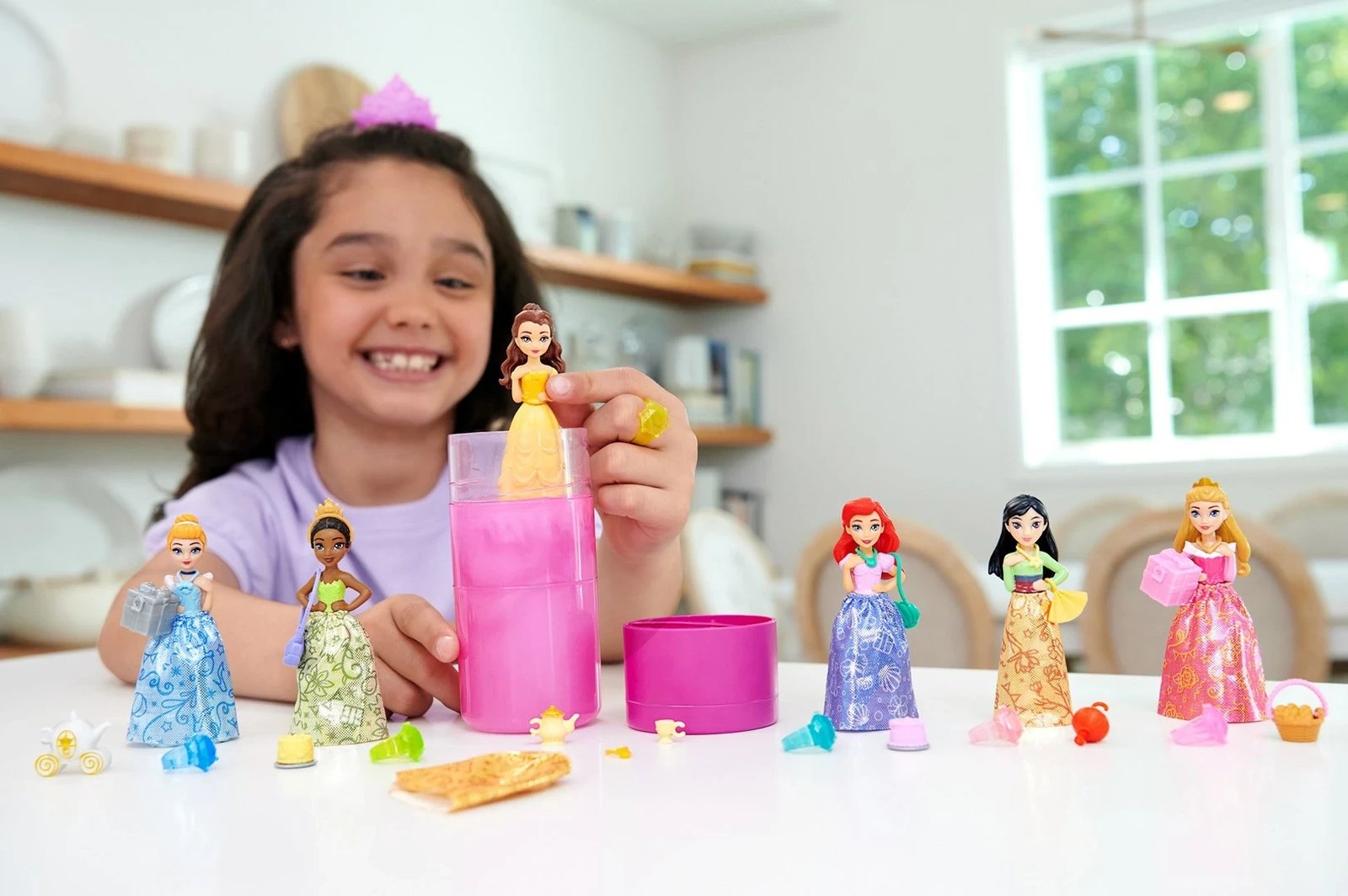 Lodër Disney Princess Royal Color Reveal Party Edition, Mattel, Ngjyra të ndryshme