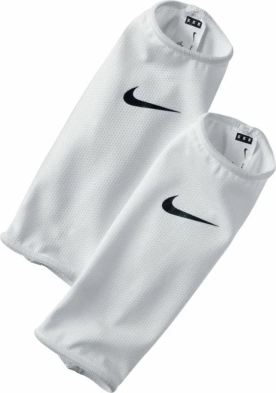 Mbrojtëse për atlete futbolli Nike, të bardha