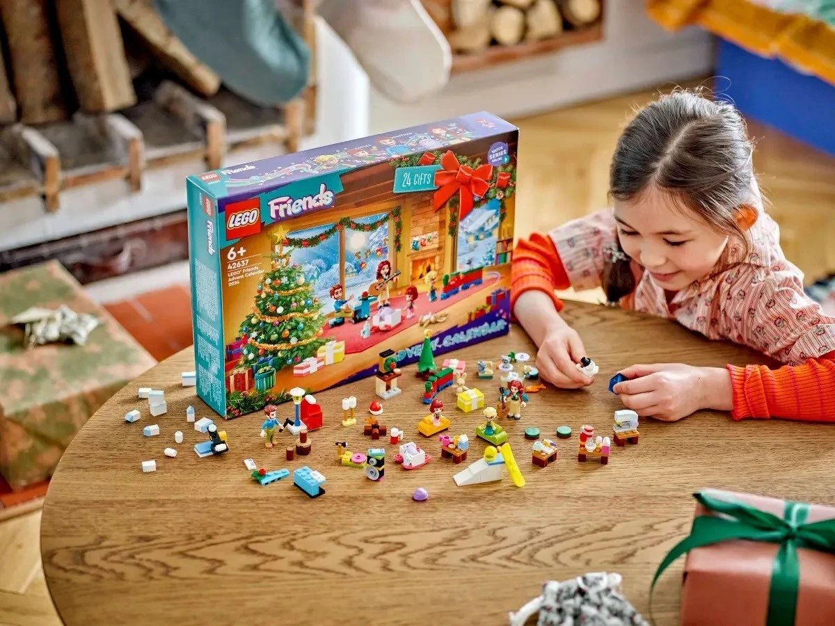 Kalendar adventi LEGO Friends 42637, 2024