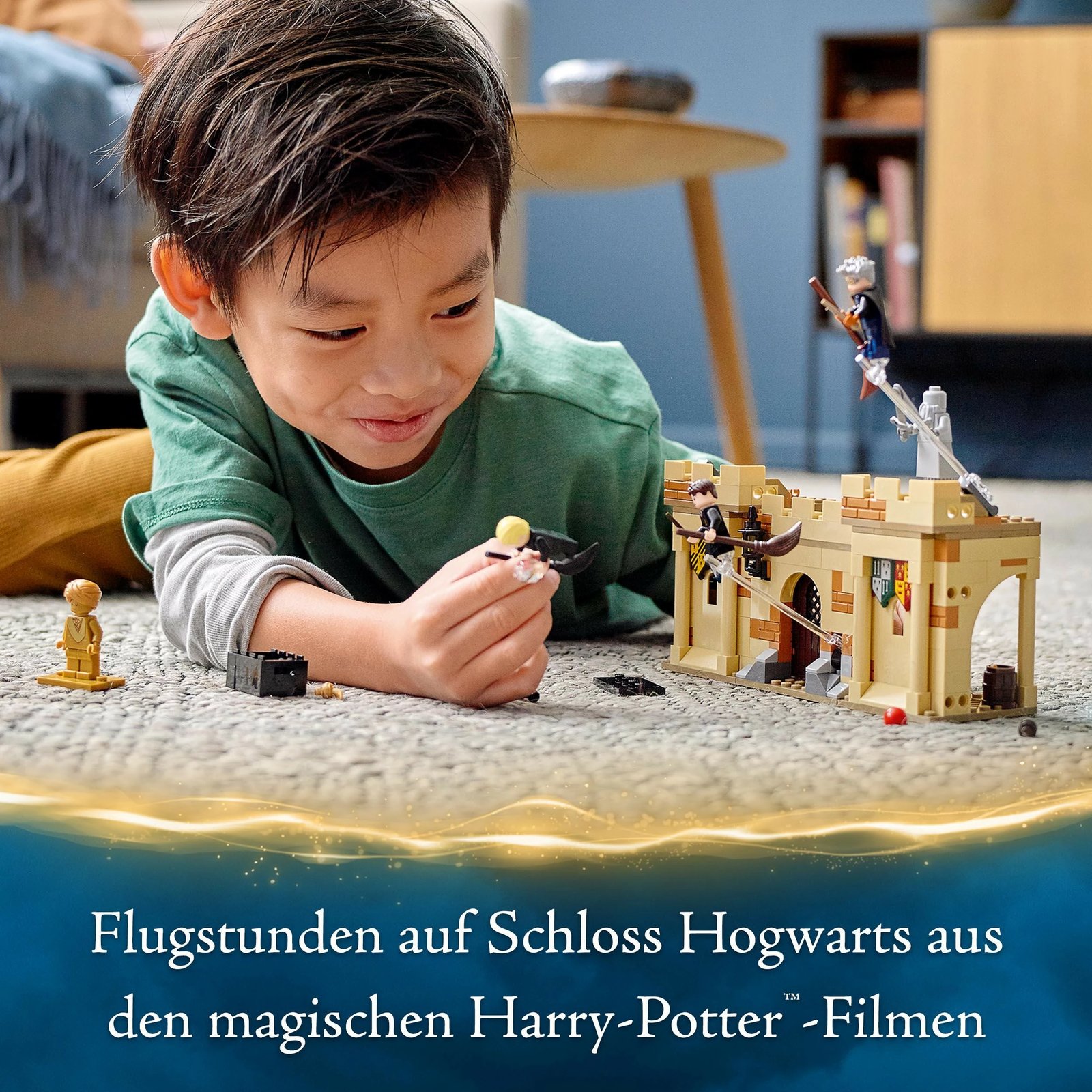 Set ndërtimi LEGO Harry Potter Hogwarts™: Mësimi i parë i fluturimit, 7 vjeç e lart, 264 pjesë, shumëngjyrësh